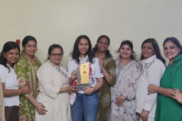 राष्ट्रीय गौरव बनीं निष्ठा बोथरा, नव्या लेडीज क्लब ने किया सम्मानित
