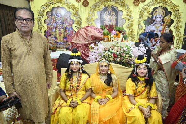 रामकथा का छठा दिन :“वक़्त भी गुजर जाएगा, श्रीराम की शरण में सुख ही सुख है” – महंत भरत शरण जी महाराज