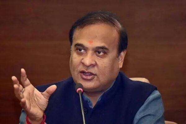 असम सरकार ने जनजातीय और चाय बागान समुदायों के लिए दो-संतान नीति में दी छूट,मुख्यमंत्री हिमंत बोले – “इन सूक्ष्म समुदायों पर जनसंख्या नियंत्रण थोपना उनके अस्तित्व के लिए खतरा”